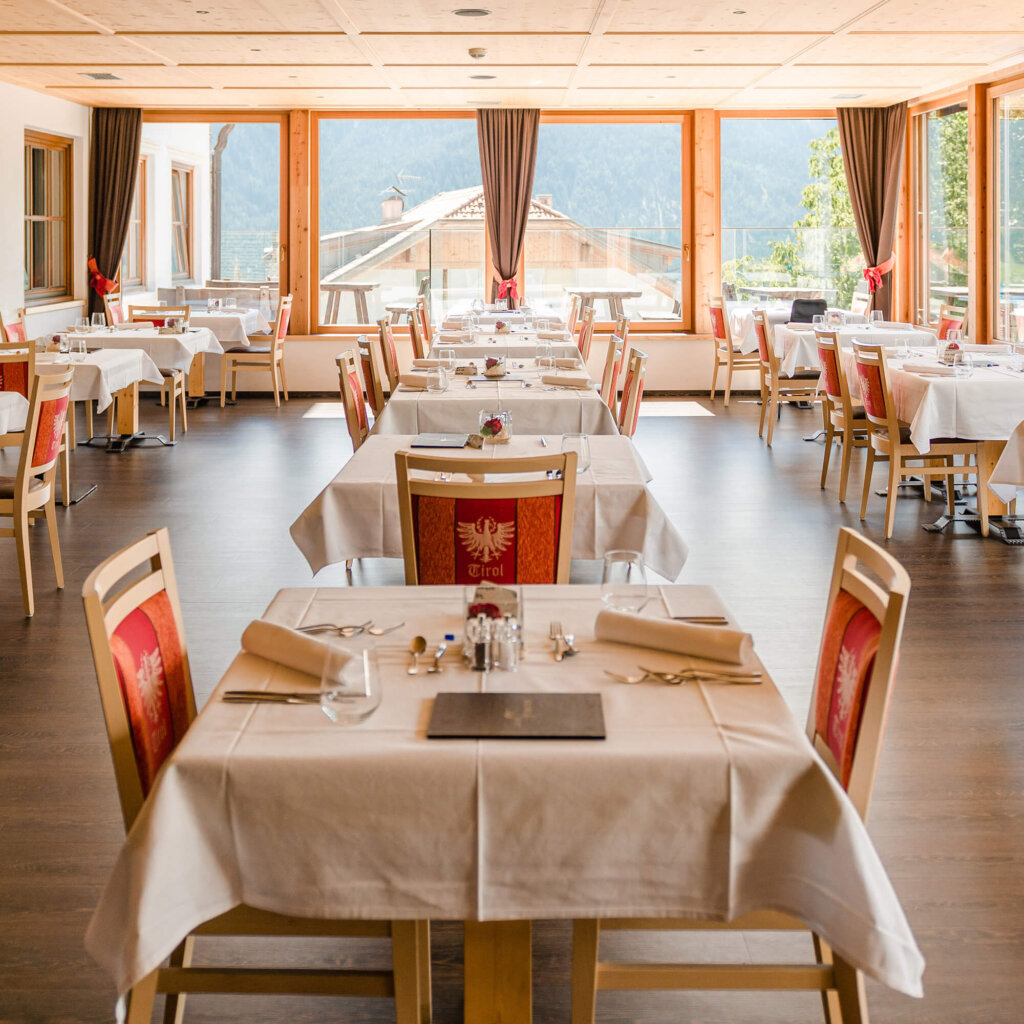 Dein Hotel Kirchenwirt In Toblach Dolomiten Pustertal dein-hotel-kirchenwirt-in-toblach-dolomiten-pustertal